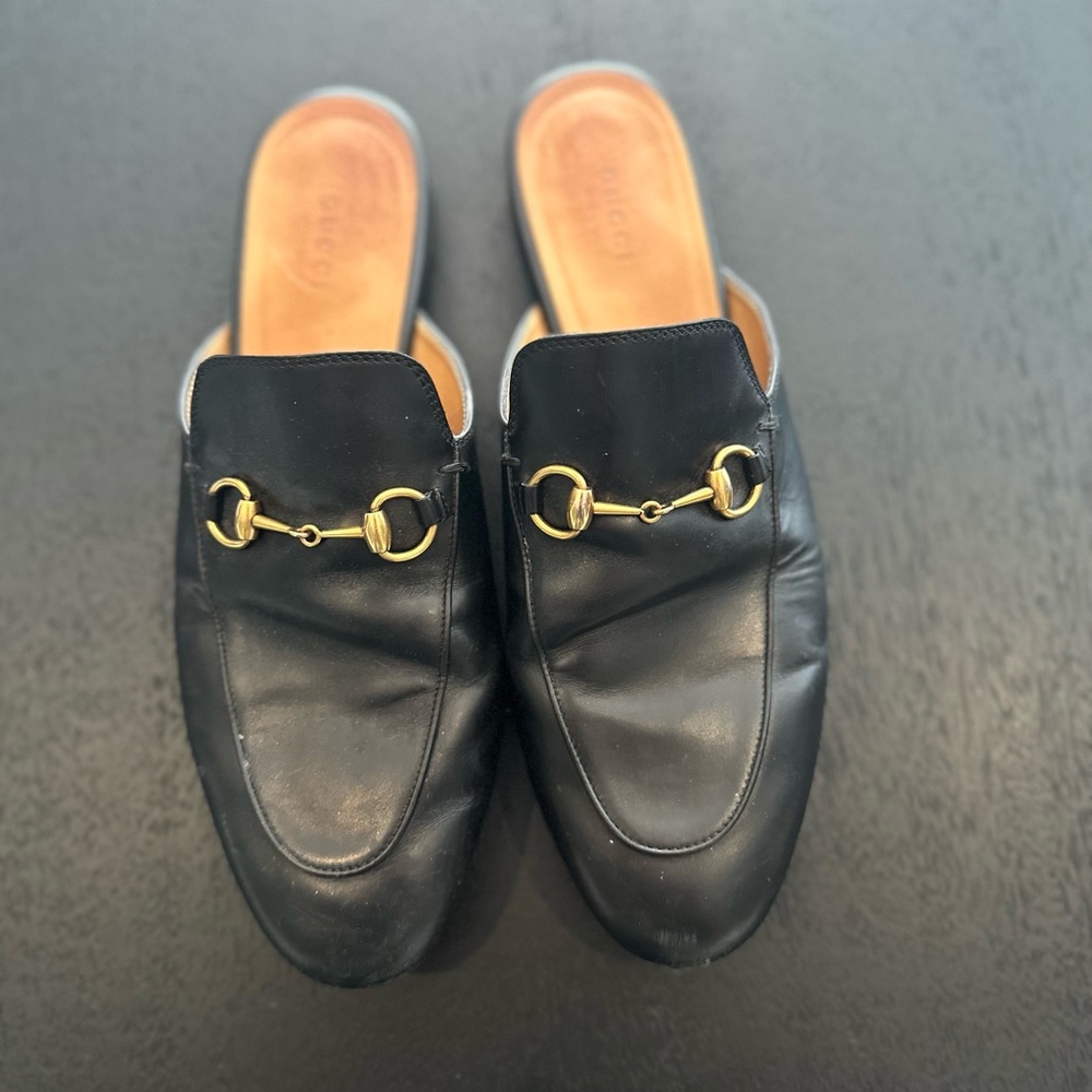 Authentic Gucci Princetown Leather slipper/mules.